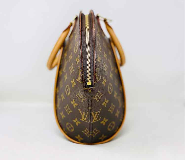 Louis Vuitton Brown/Tan Monogrammed Leather Designer Purse