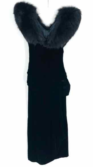 Size S ? Black Velour Fur Trim Vintage Dress – Another Season Consignments